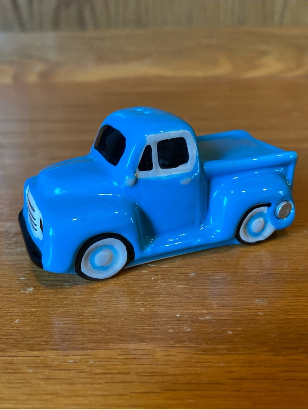 Ford Pick Up Truck Salt Pepper Shaker Blue Farm Kitchen Home Decor Dad Cottage